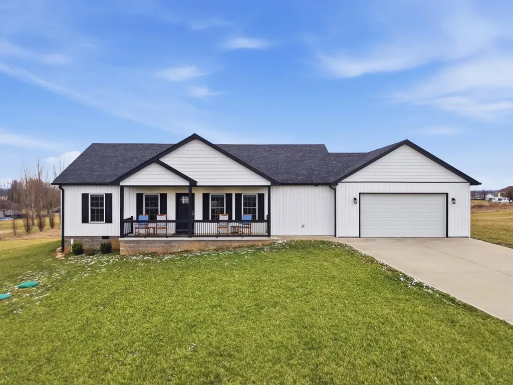 2173 Tanyard Branch Road Lancaster KY 40444