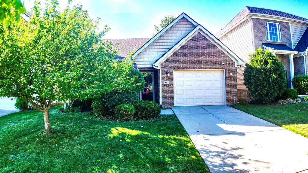893 Sugarbush Trail Lexington KY 40509