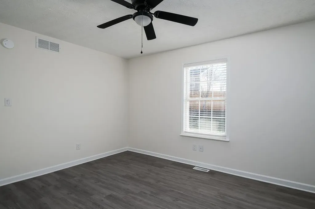 154 Garnet Drive Nicholasville KY 40356