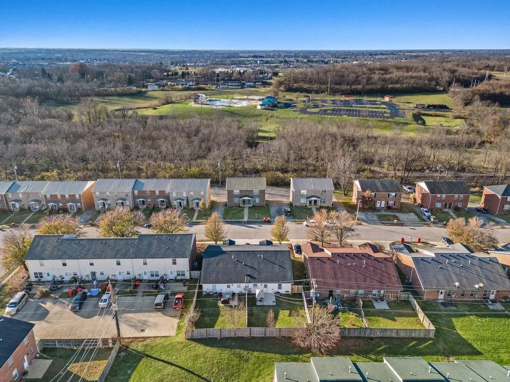 154 Garnet Drive Nicholasville KY 40356