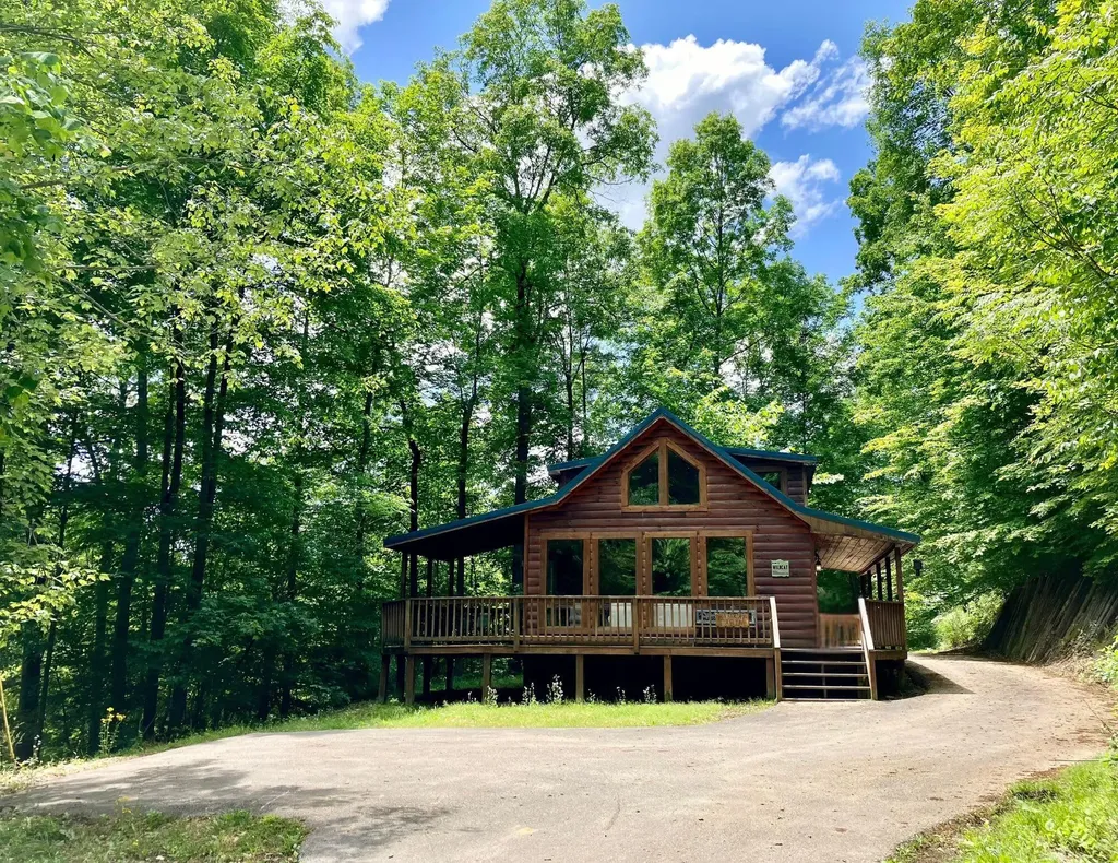 107 Getaways Road Stanton KY 40380