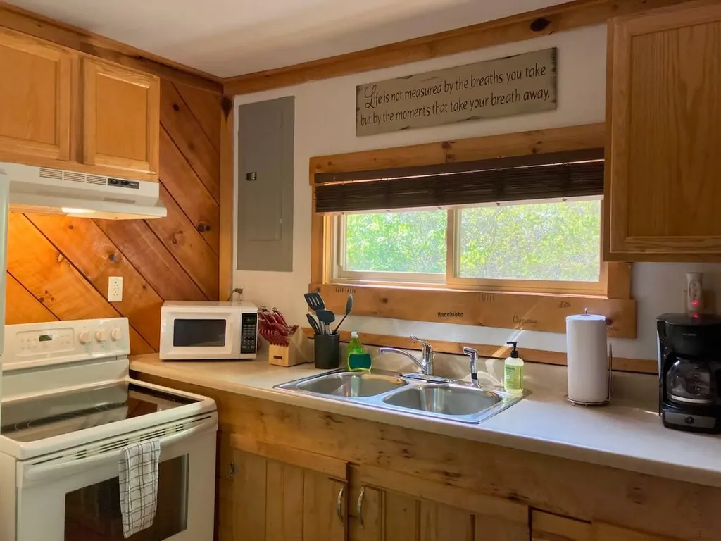 50 Getaways Road Stanton KY 40380