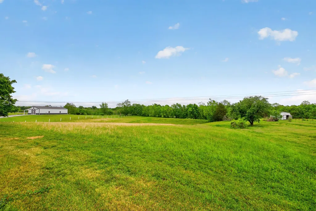 249 Eastland Acres Lancaster KY 40444