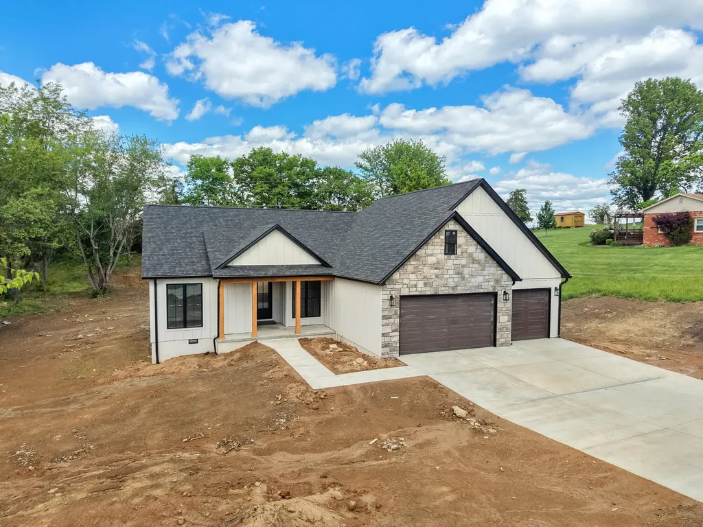 146 Virginia Drive Richmond KY 40475