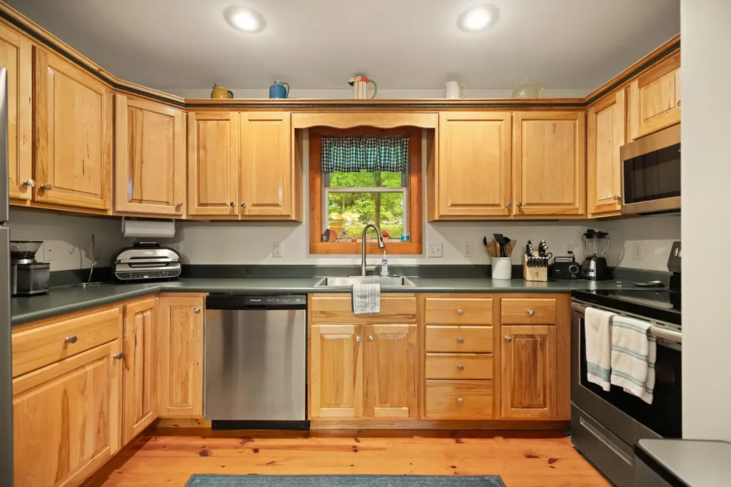 395 Stoneybrook Road Burnside KY 42519