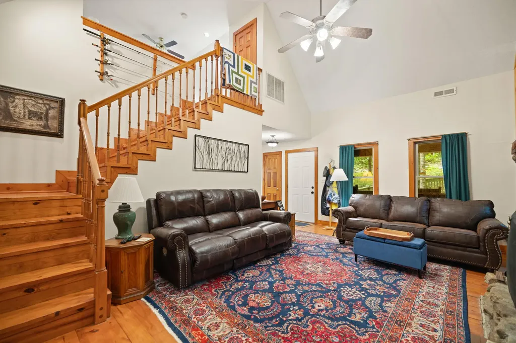 395 Stoneybrook Road Burnside KY 42519