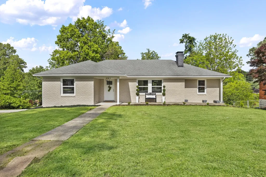 147 Seminole Trail Frankfort KY 40601