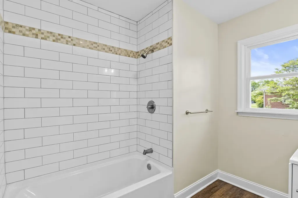 147 Seminole Trail Frankfort KY 40601