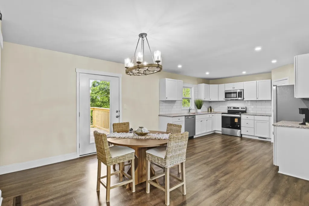 147 Seminole Trail Frankfort KY 40601