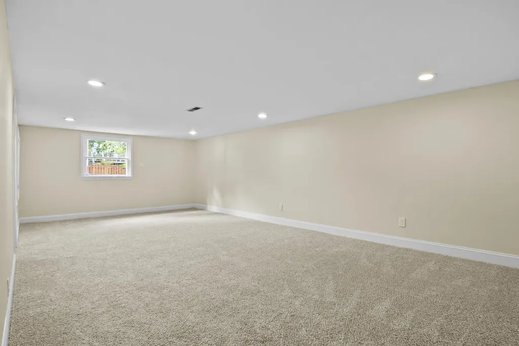 147 Seminole Trail Frankfort KY 40601