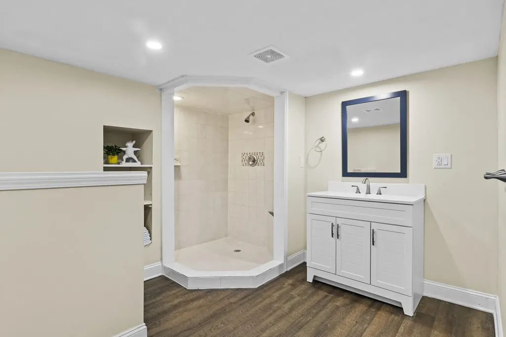 147 Seminole Trail Frankfort KY 40601