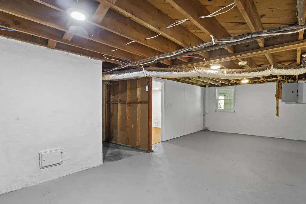 147 Seminole Trail Frankfort KY 40601