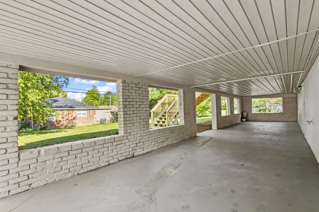147 Seminole Trail Frankfort KY 40601