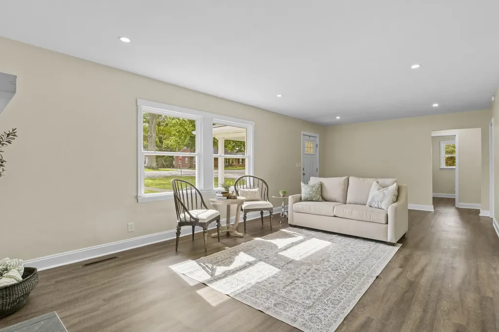 147 Seminole Trail Frankfort KY 40601