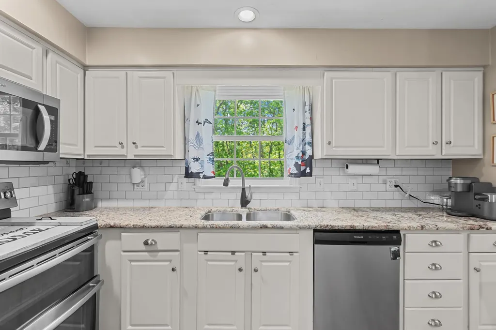 20 Edgewood Drive Winchester KY 40391