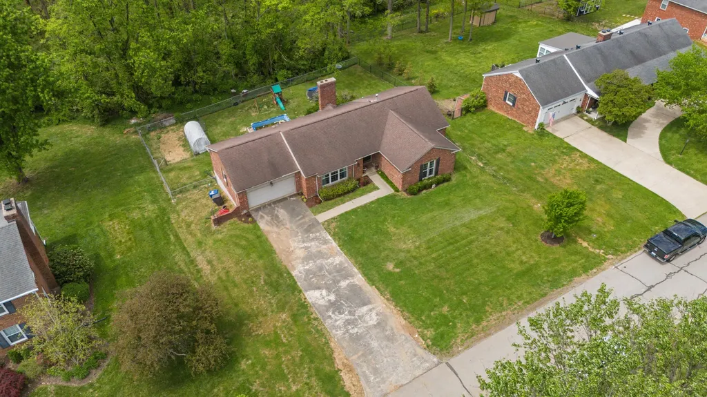 20 Edgewood Drive Winchester KY 40391
