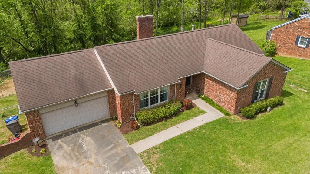 20 Edgewood Drive Winchester KY 40391