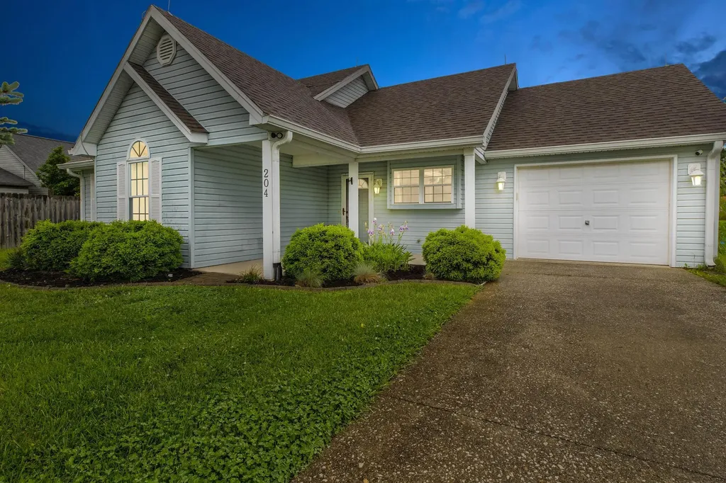 204 Dressage Court Frankfort KY 40601