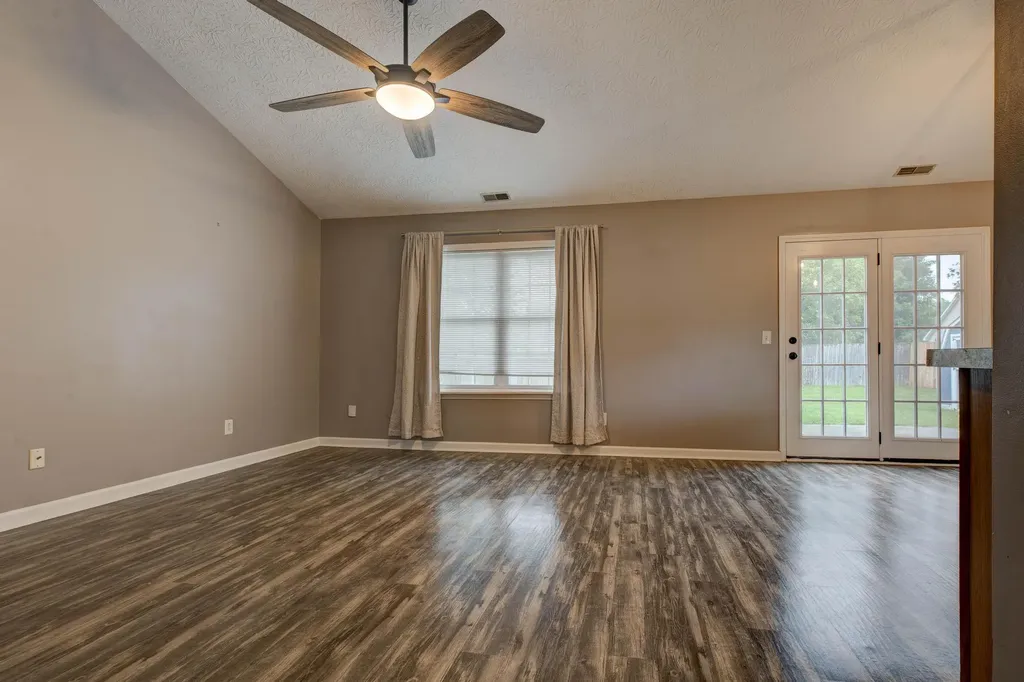 204 Dressage Court Frankfort KY 40601
