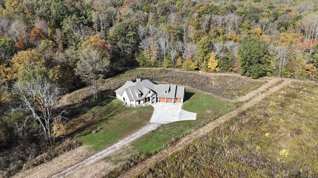 2543 Summersville Road Greensburg KY 42743