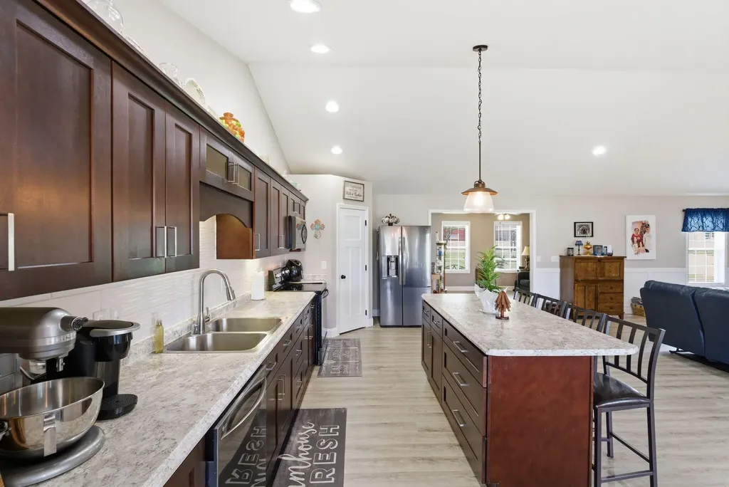 164 Club View Drive Mt Vernon KY 40456