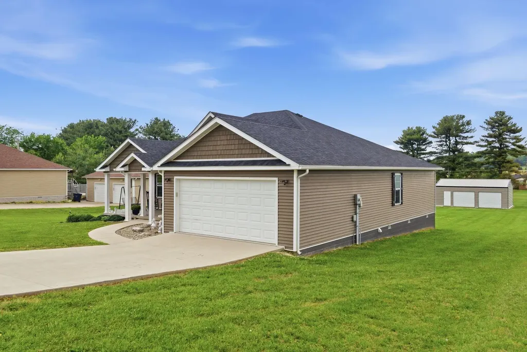 164 Club View Drive Mt Vernon KY 40456