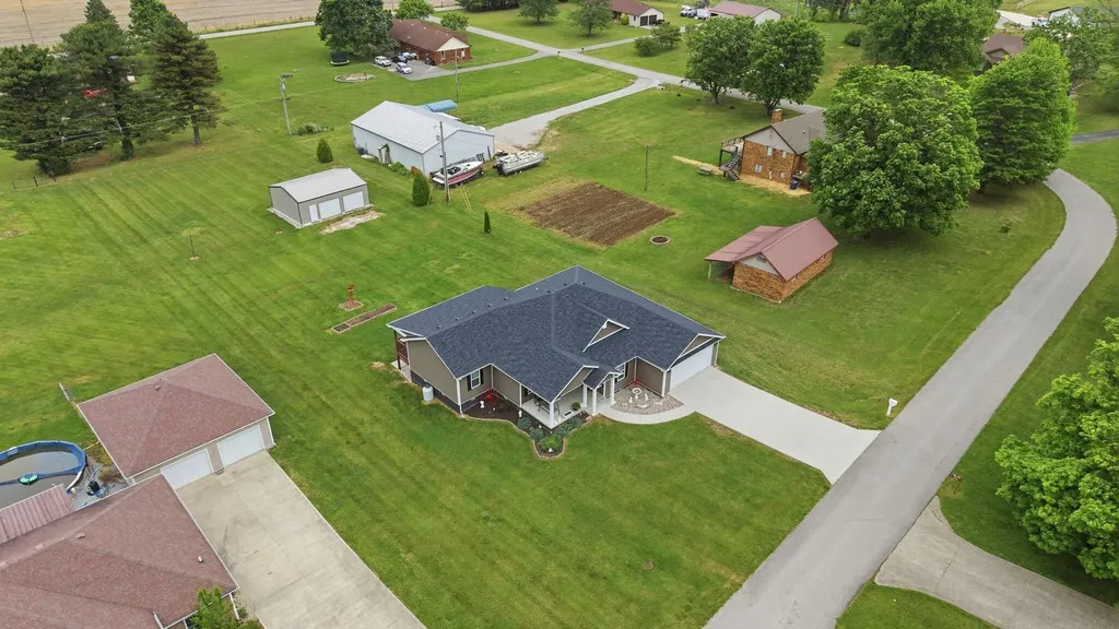 164 Club View Drive Mt Vernon KY 40456