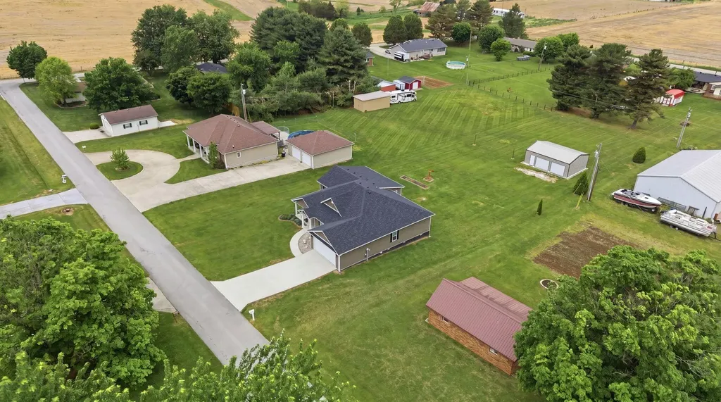 164 Club View Drive Mt Vernon KY 40456