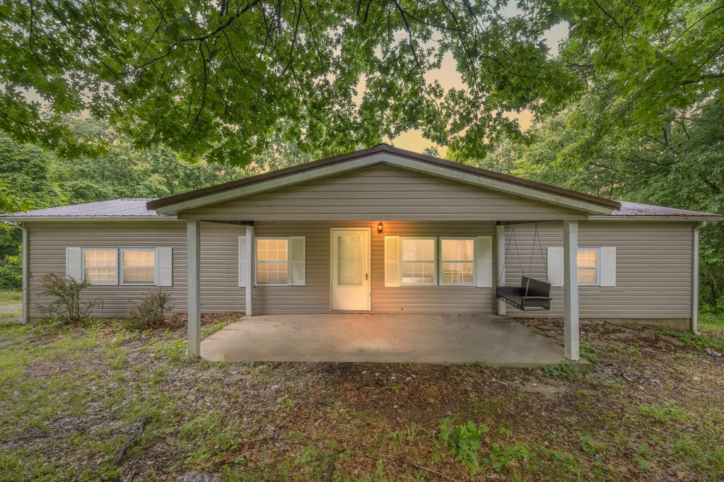 209 Street Johns Road Frankfort KY 40601