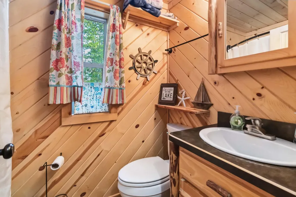 318 Pine Tree Circle Nancy KY 42544