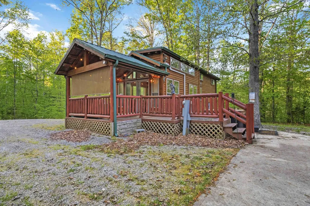 318 Pine Tree Circle Nancy KY 42544