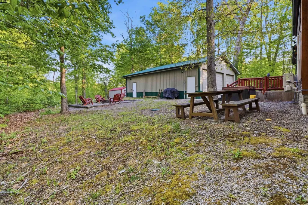 318 Pine Tree Circle Nancy KY 42544