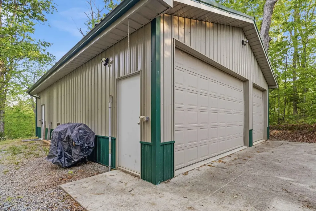 318 Pine Tree Circle Nancy KY 42544