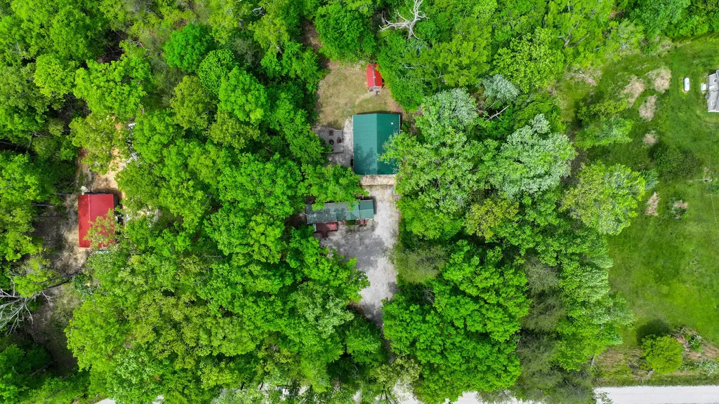 318 Pine Tree Circle Nancy KY 42544