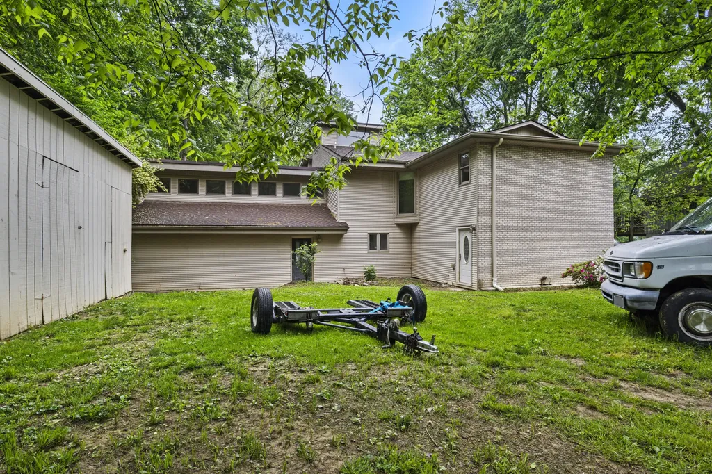 251 Big Eddy Road Frankfort KY 40601