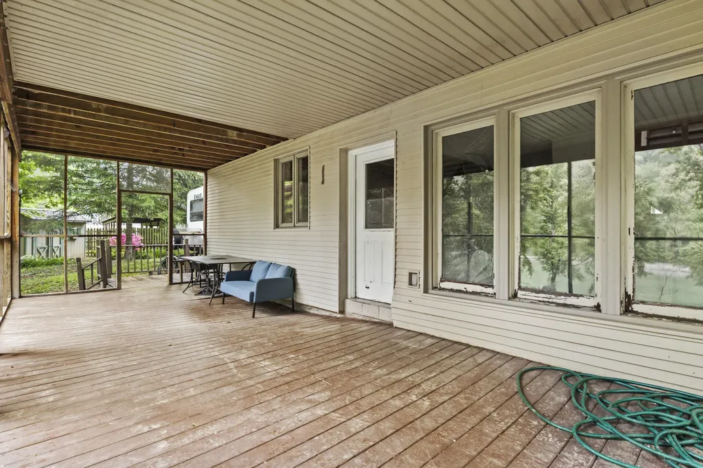 251 Big Eddy Road Frankfort KY 40601