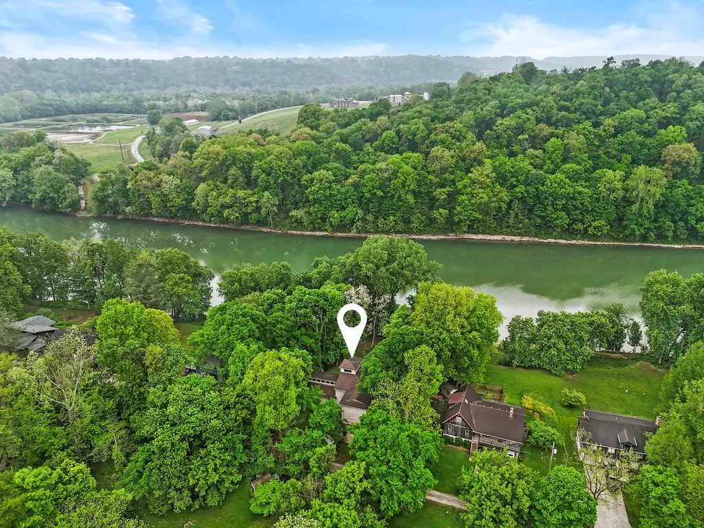 251 Big Eddy Road Frankfort KY 40601
