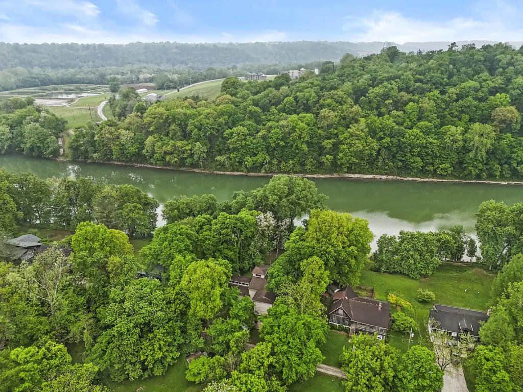 251 Big Eddy Road Frankfort KY 40601
