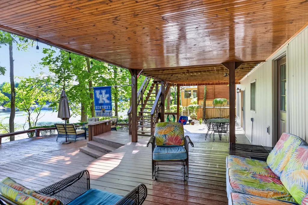 830 Chimney Rock Harrodsburg KY 40330
