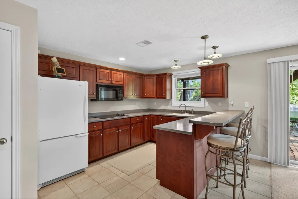 830 Chimney Rock Harrodsburg KY 40330