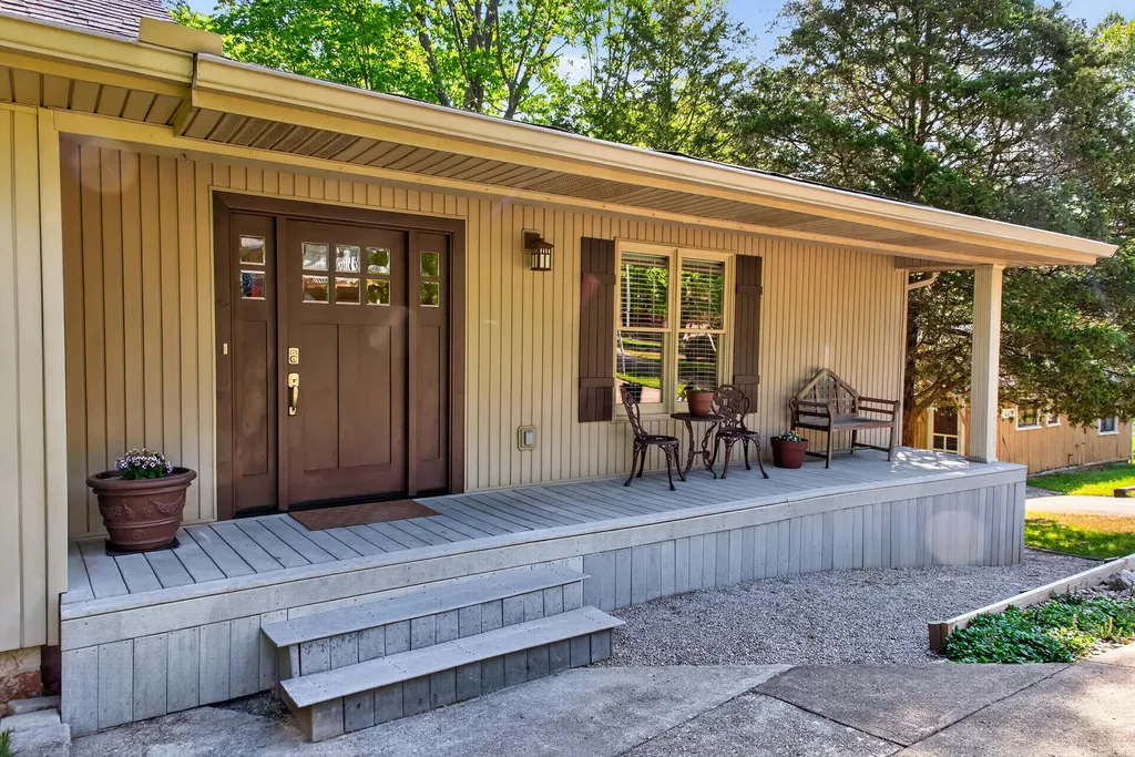 830 Chimney Rock Harrodsburg KY 40330