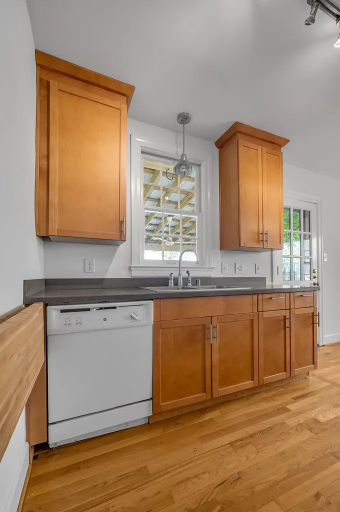 1903 Carolyn Drive Lexington KY 40502