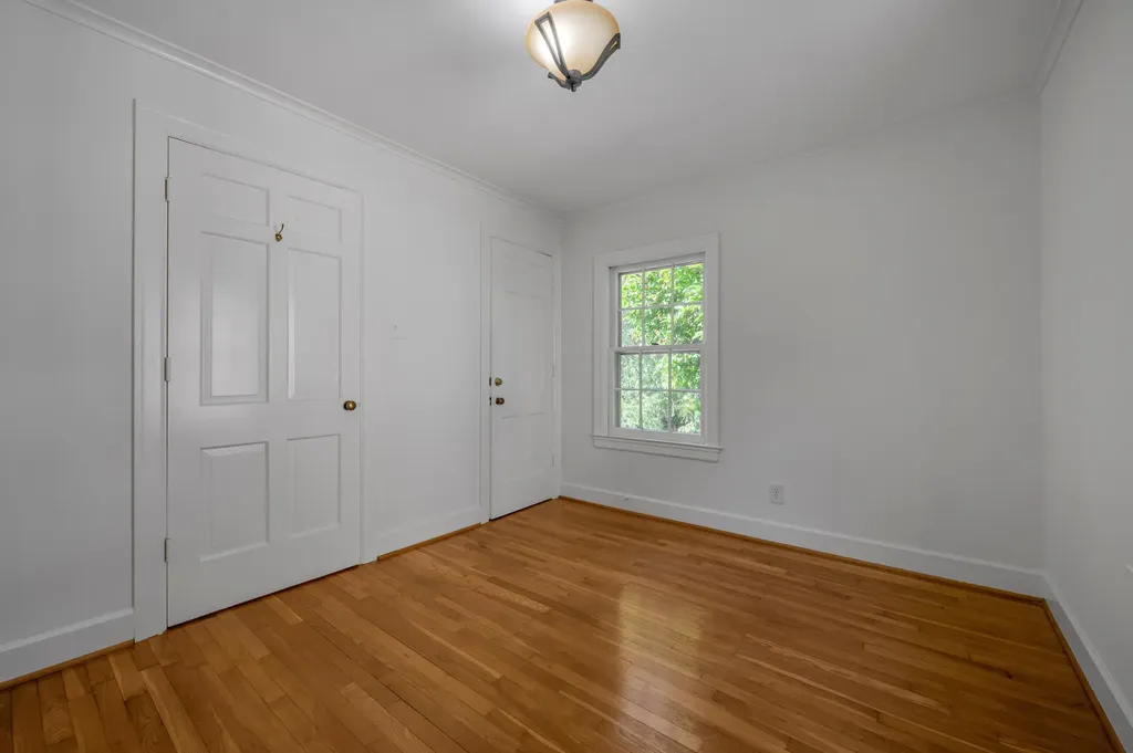 1903 Carolyn Drive Lexington KY 40502