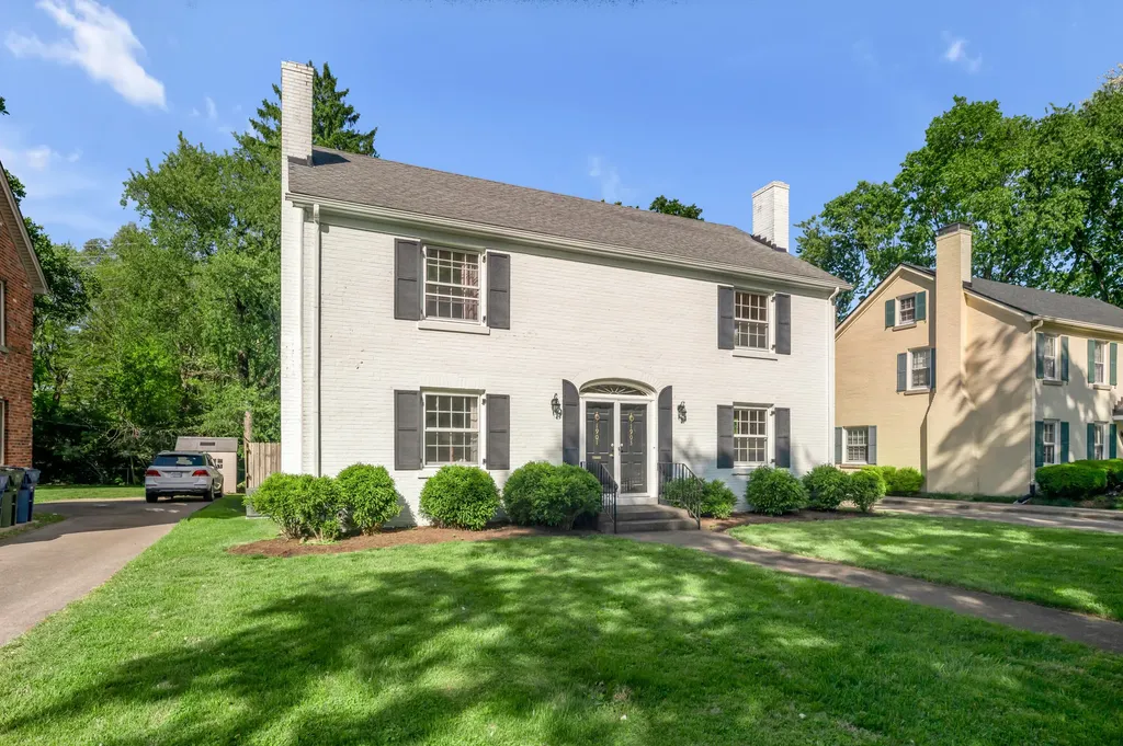 1903 Carolyn Drive Lexington KY 40502