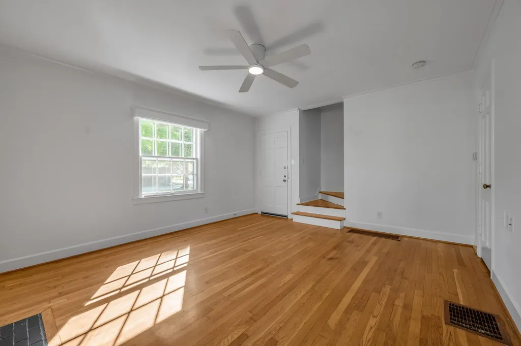 1903 Carolyn Drive Lexington KY 40502