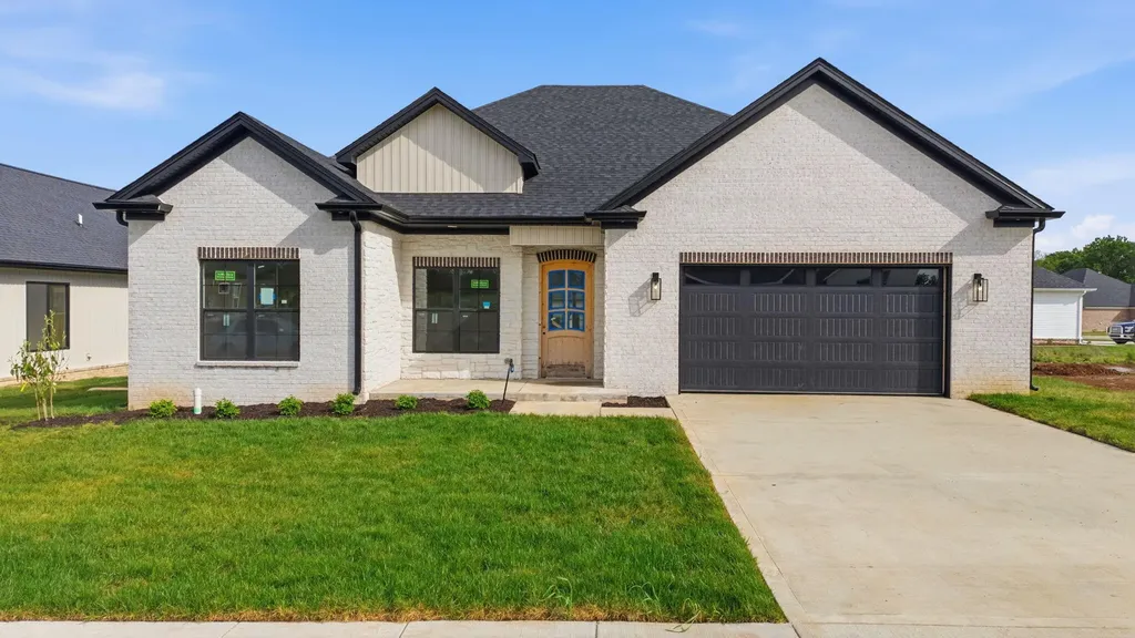 129 Farmers Bluff Nicholasville KY 40356