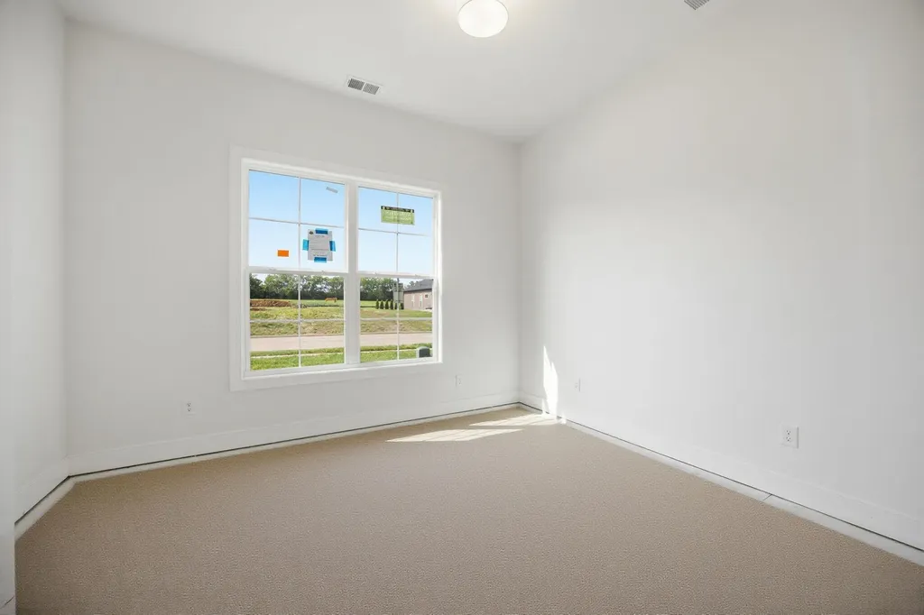 129 Farmers Bluff Nicholasville KY 40356