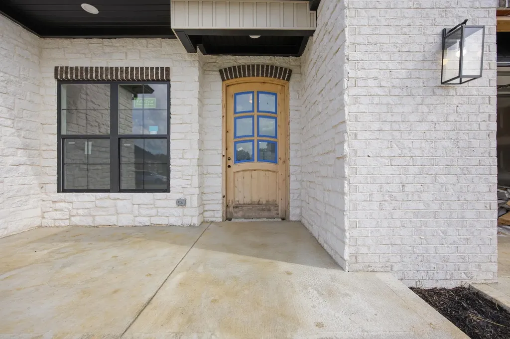129 Farmers Bluff Nicholasville KY 40356