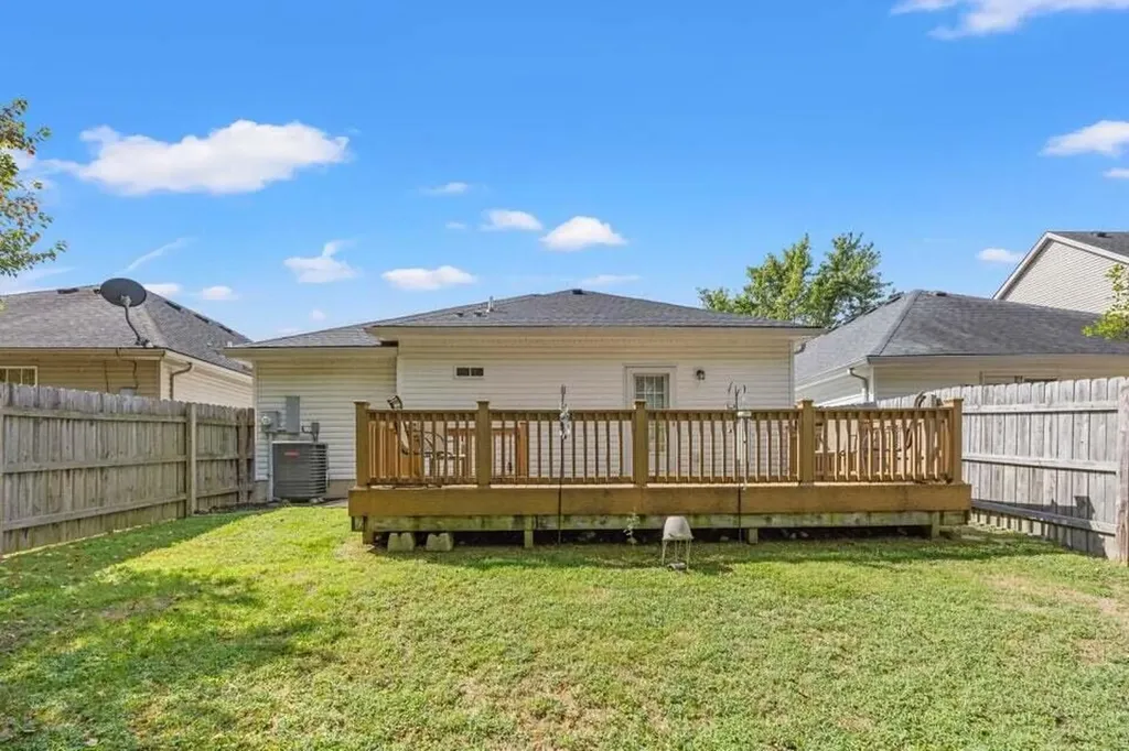 3105 Many Oaks Park Lexington KY 40509