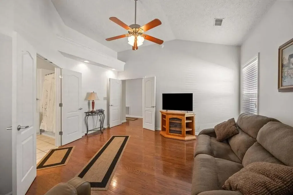 3105 Many Oaks Park Lexington KY 40509